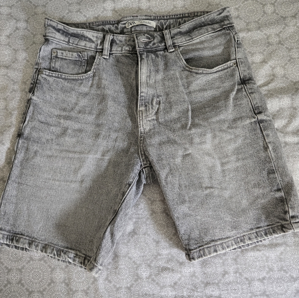 Zara Short